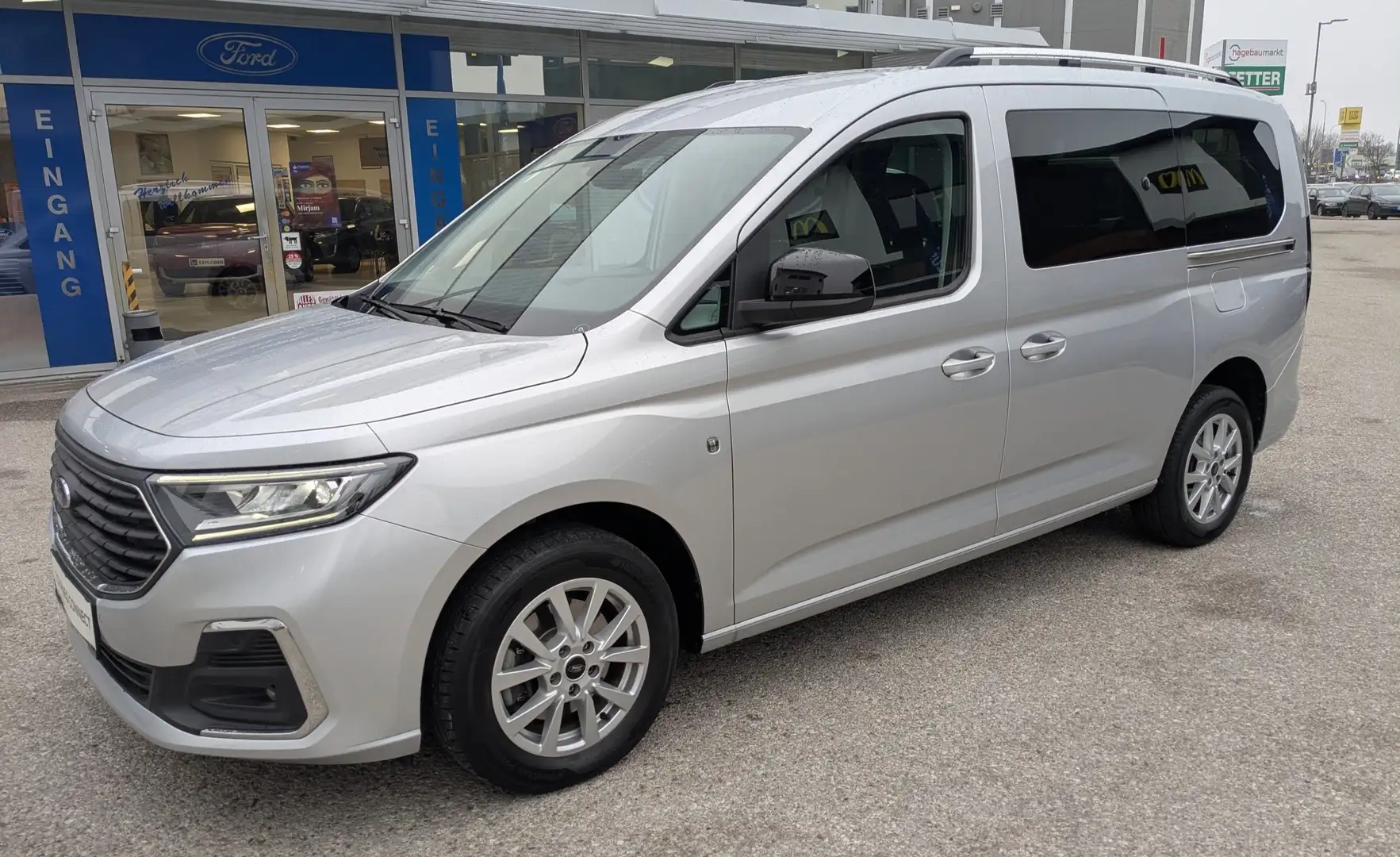 Ford Tourneo Connect Titanium - 2