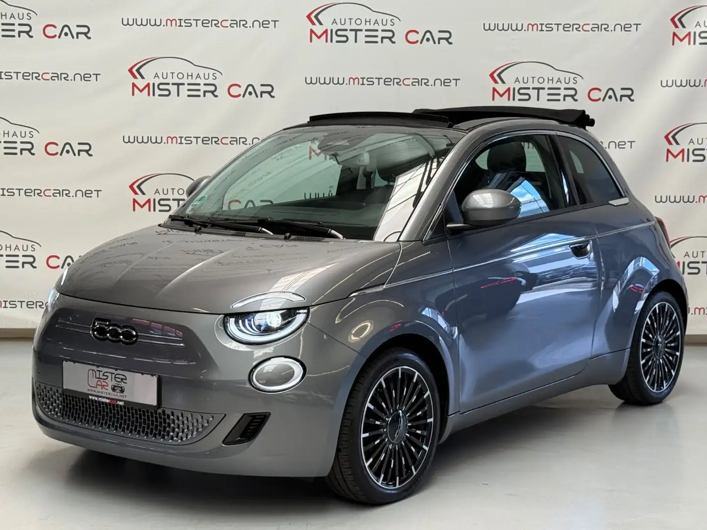 Fiat 500e Icon Cabrio MAGIC-STYLE-WINTER PAKET/LED/17 Grau - 1