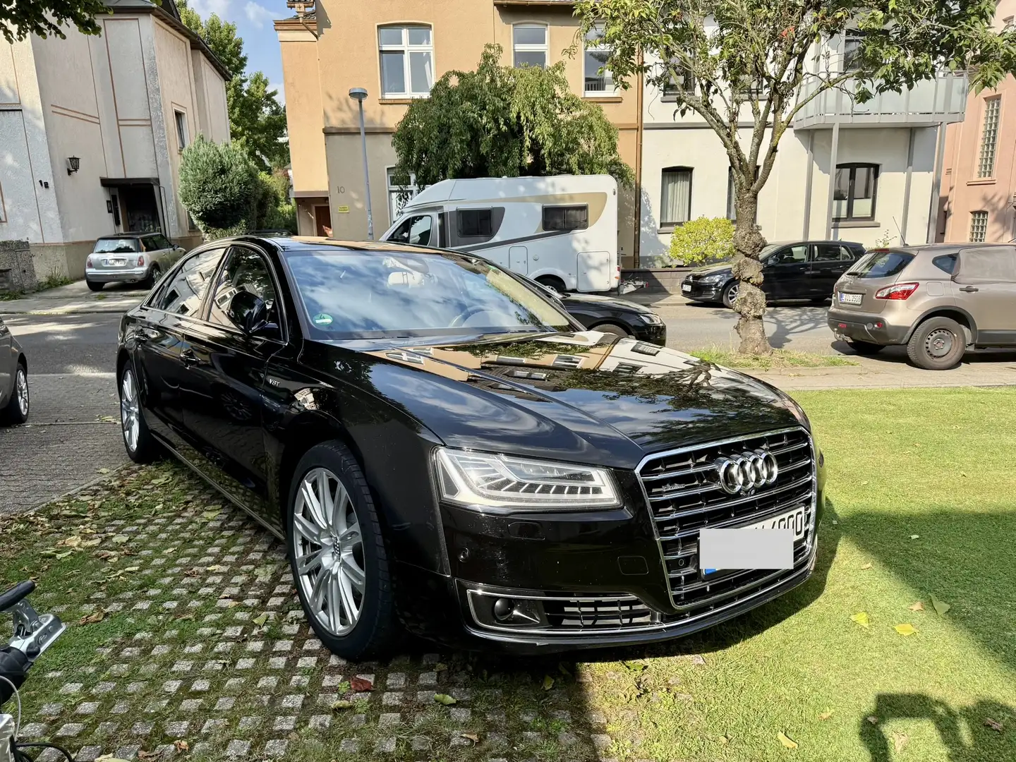 Audi A8 4.2 L Quattro mit Apple CarPlay Siyah - 1