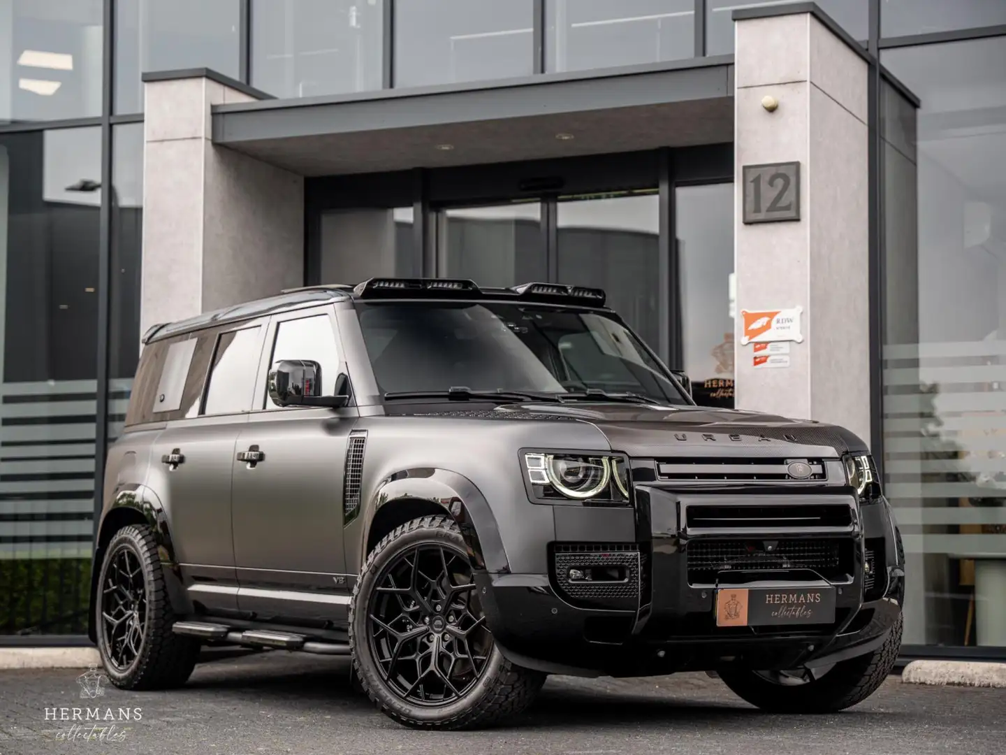 Land Rover Defender P525 110 5.0 V8 / URBAN / Carpathian Edition / 1st Gri - 1
