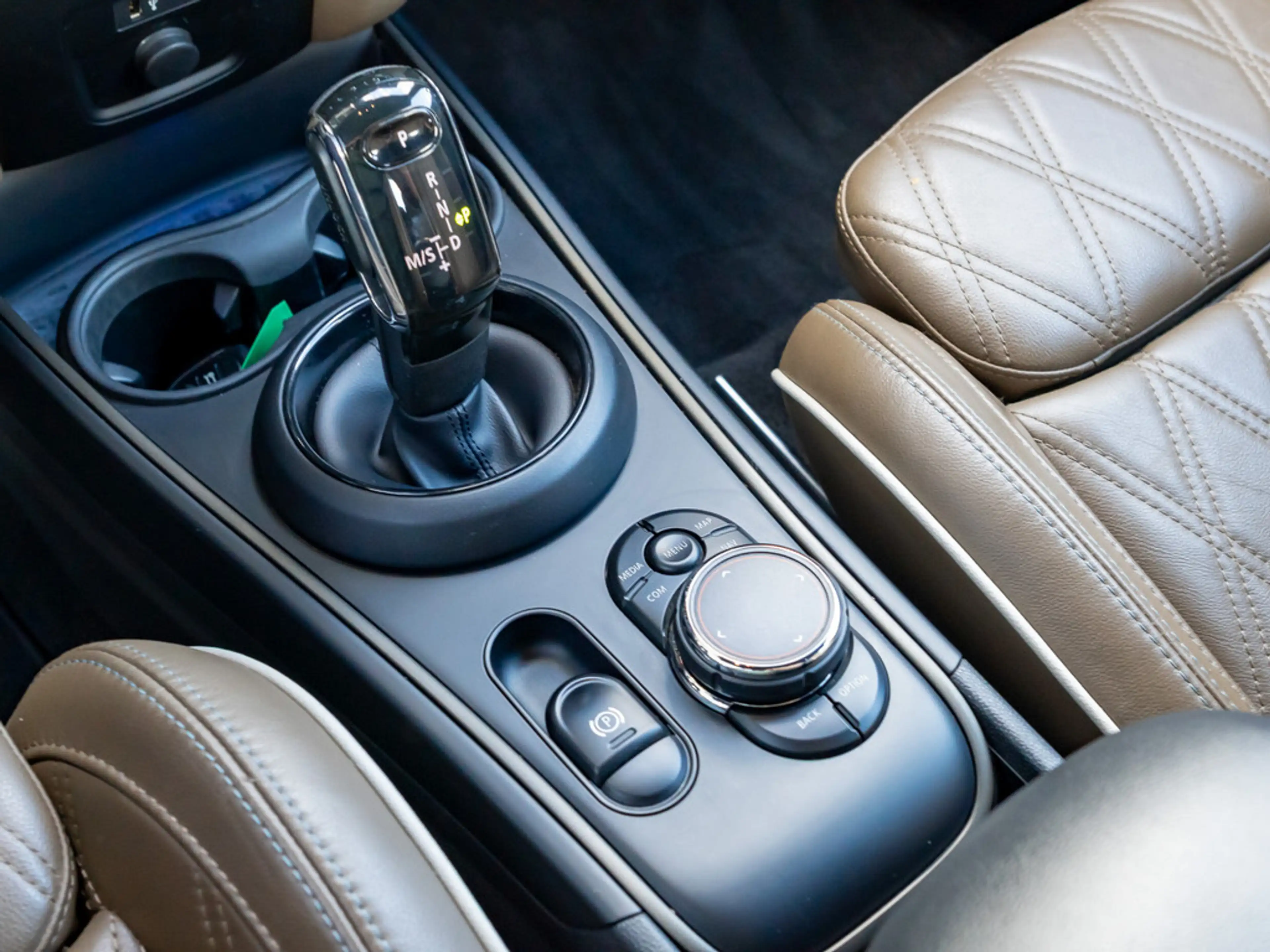 MINI Cooper S Countryman — photo 13