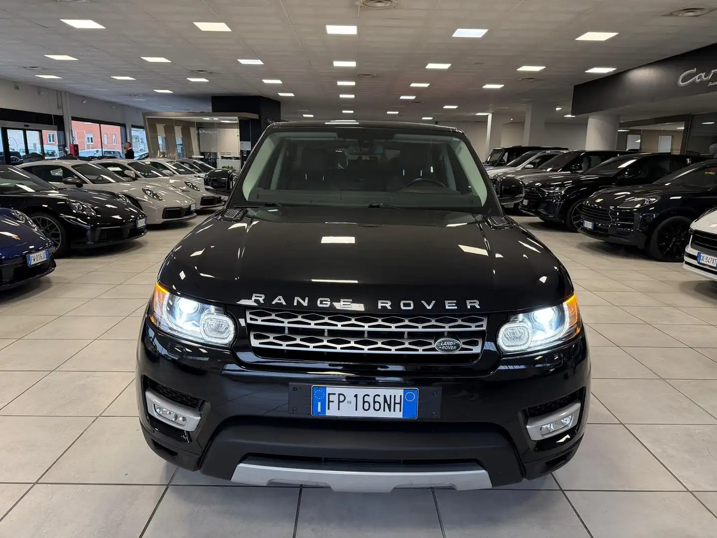 Land Rover Range Rover Sport 3.0 tdV6 HSE Dynamic auto Nero - 2