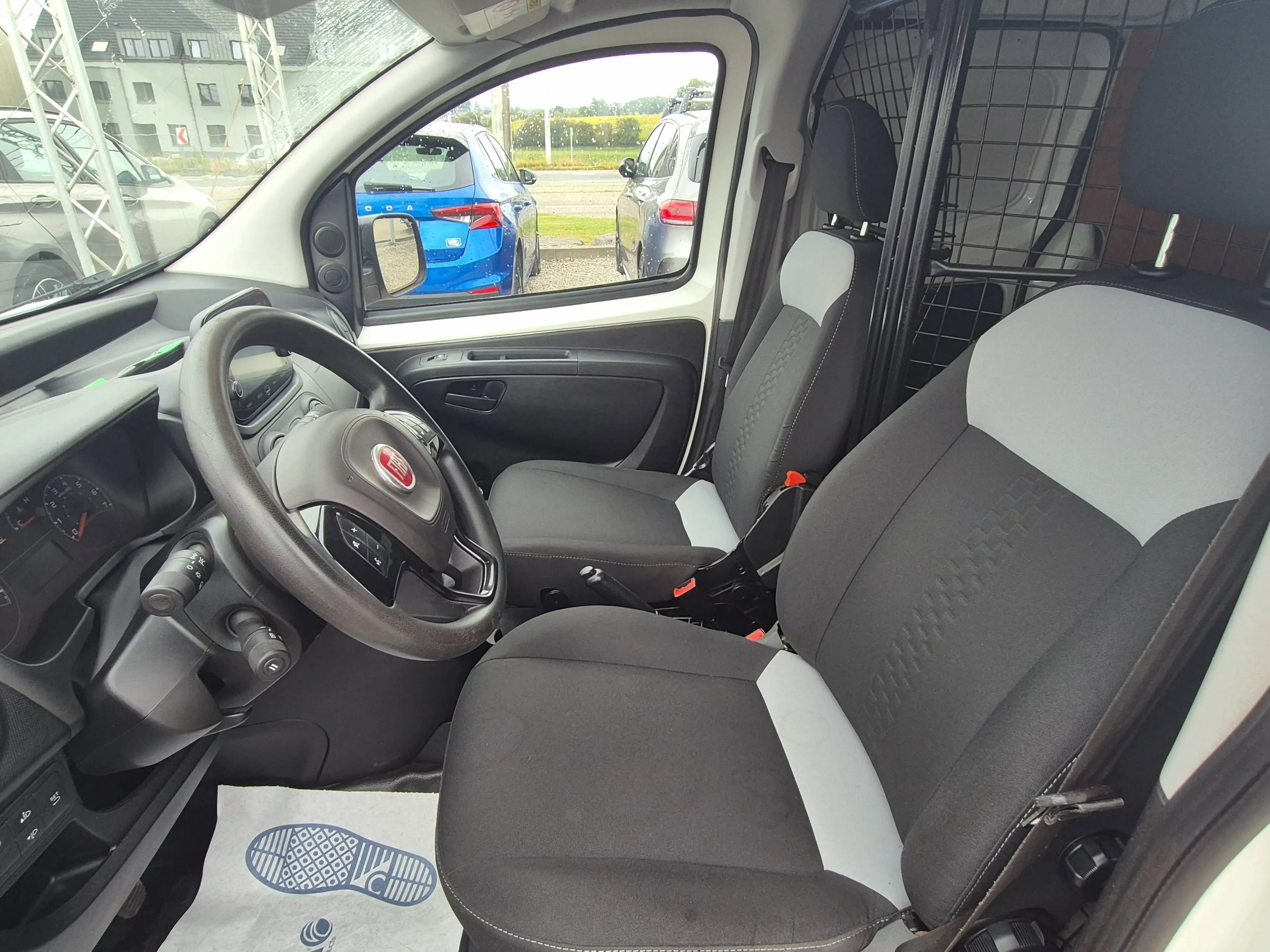 Fiat Fiorino FIORINO CARGO DIESEL - Fiorino 1.3 Multijet SX Ecojet (EU6d) — photo 5