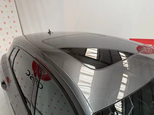 Audi E-Tron view 14