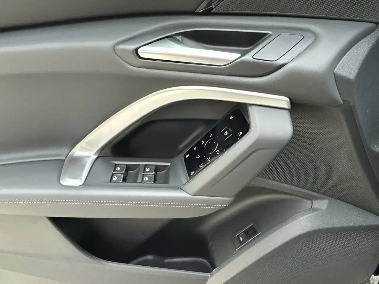 Audi Q5 снимка Audi Q5