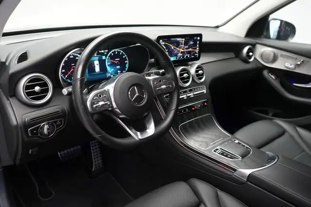 Mercedes-Benz GLC view 15