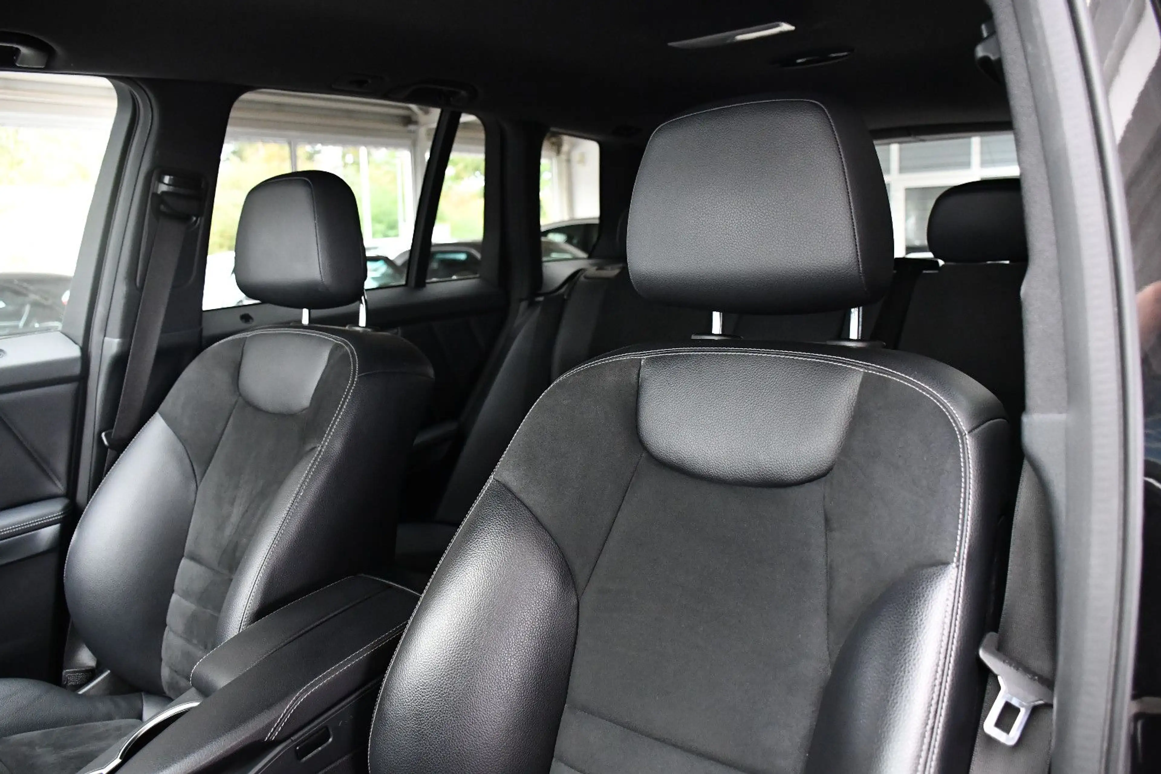 Mercedes-Benz GLK 350 4Matic AMG-LIne Leder Navi Memory — photo 13