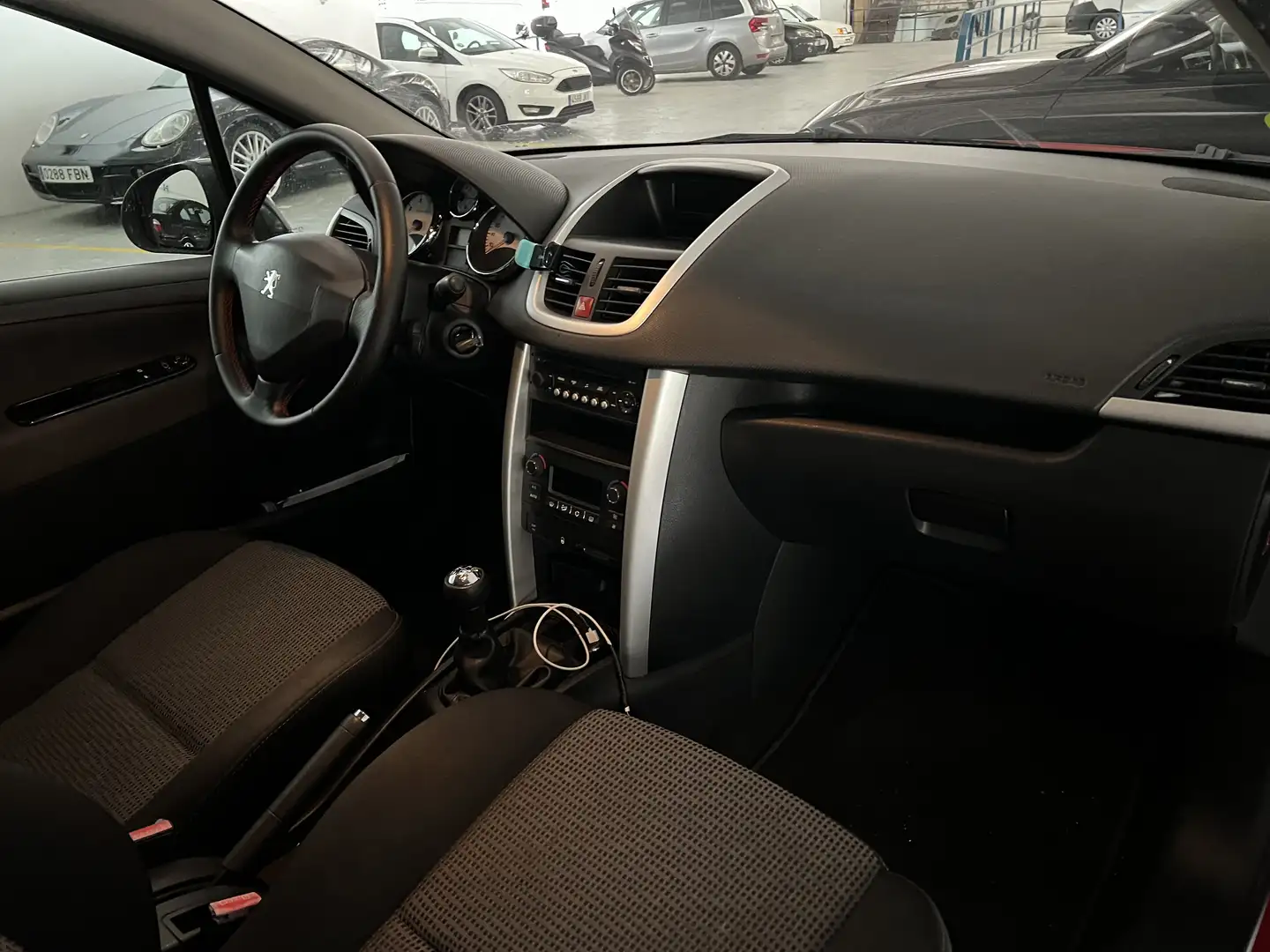 Peugeot 207 1.6 VTi 16v Sport - 2