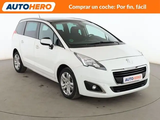 Peugeot 5008 view 8