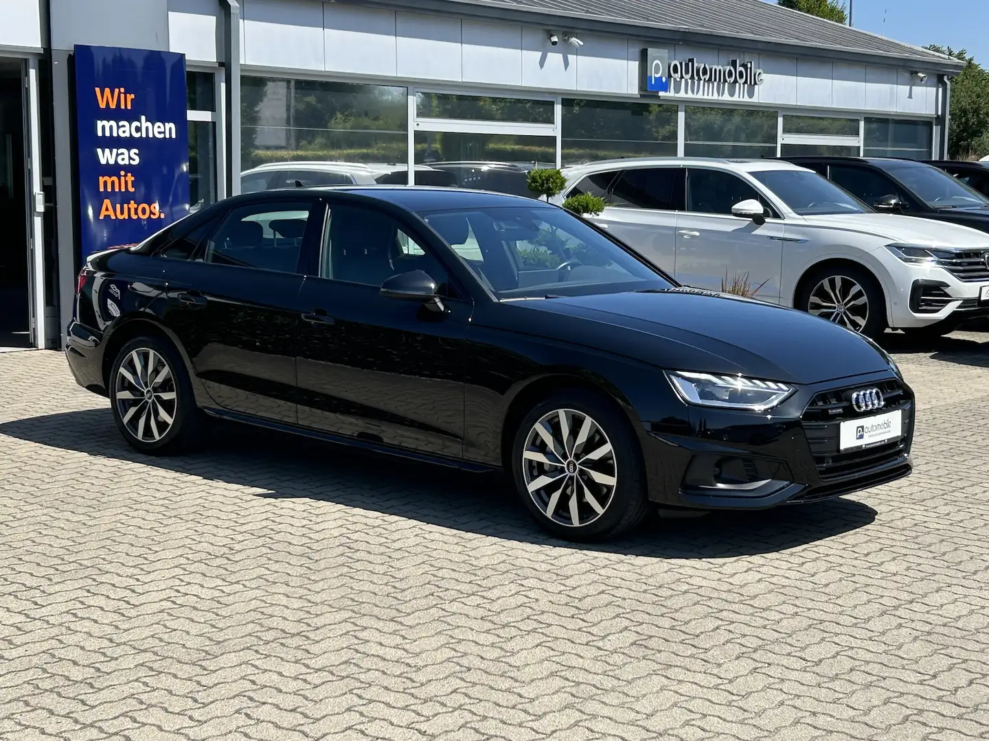 Audi A4 40 TDI quattro S-tronic advanced*VC*LED*NAVI Schwarz - 2