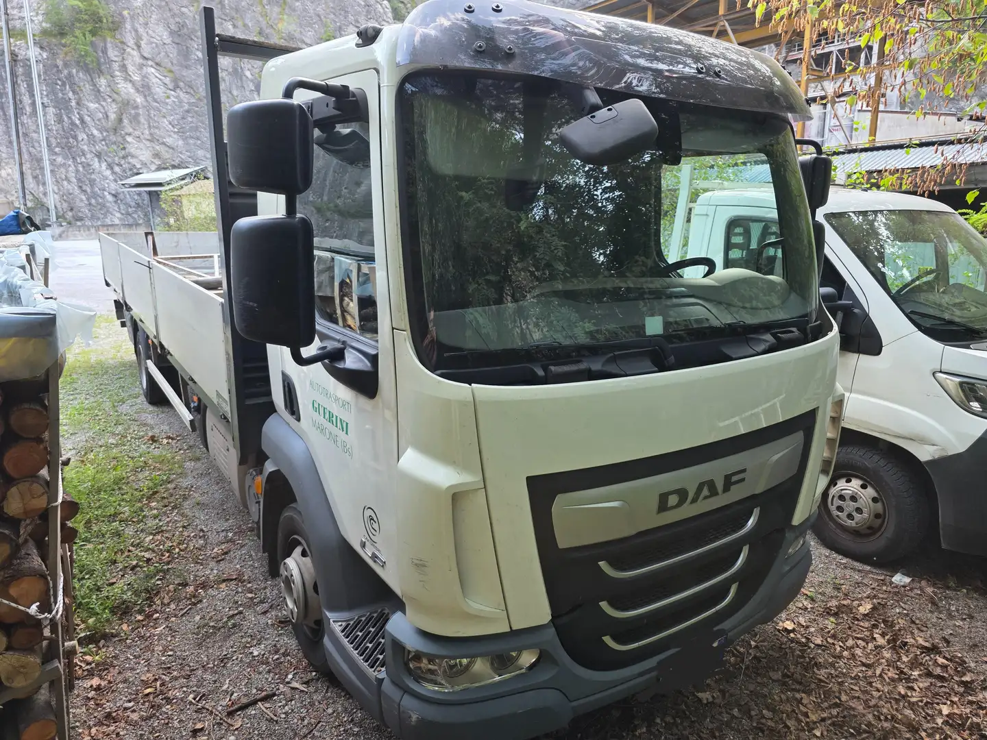 DAF LF 180 Weiß - 2