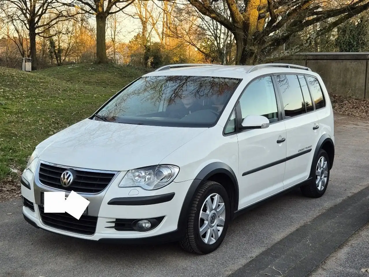 Volkswagen Cross Touran