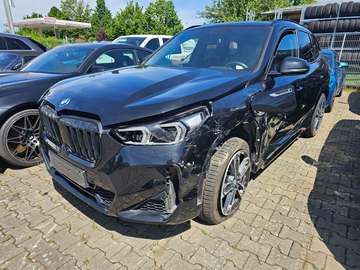 25 e xDrive M Sport