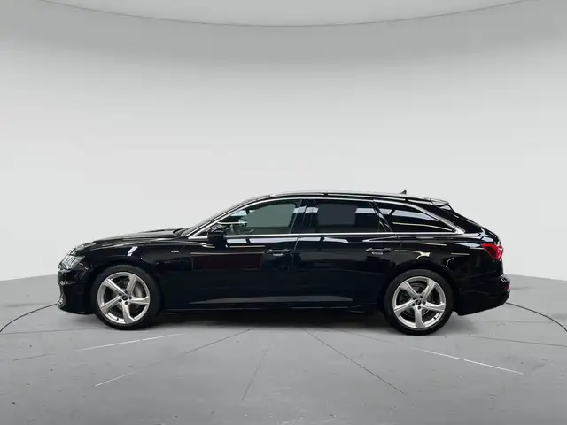 Audi A6 view 3