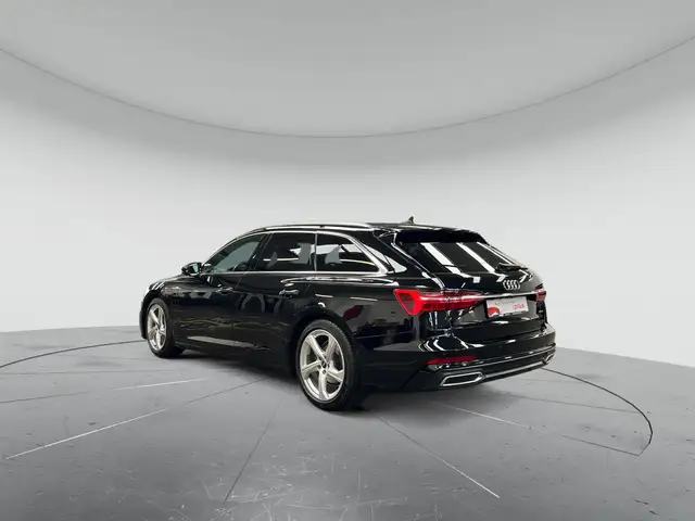 Audi A6 view 4