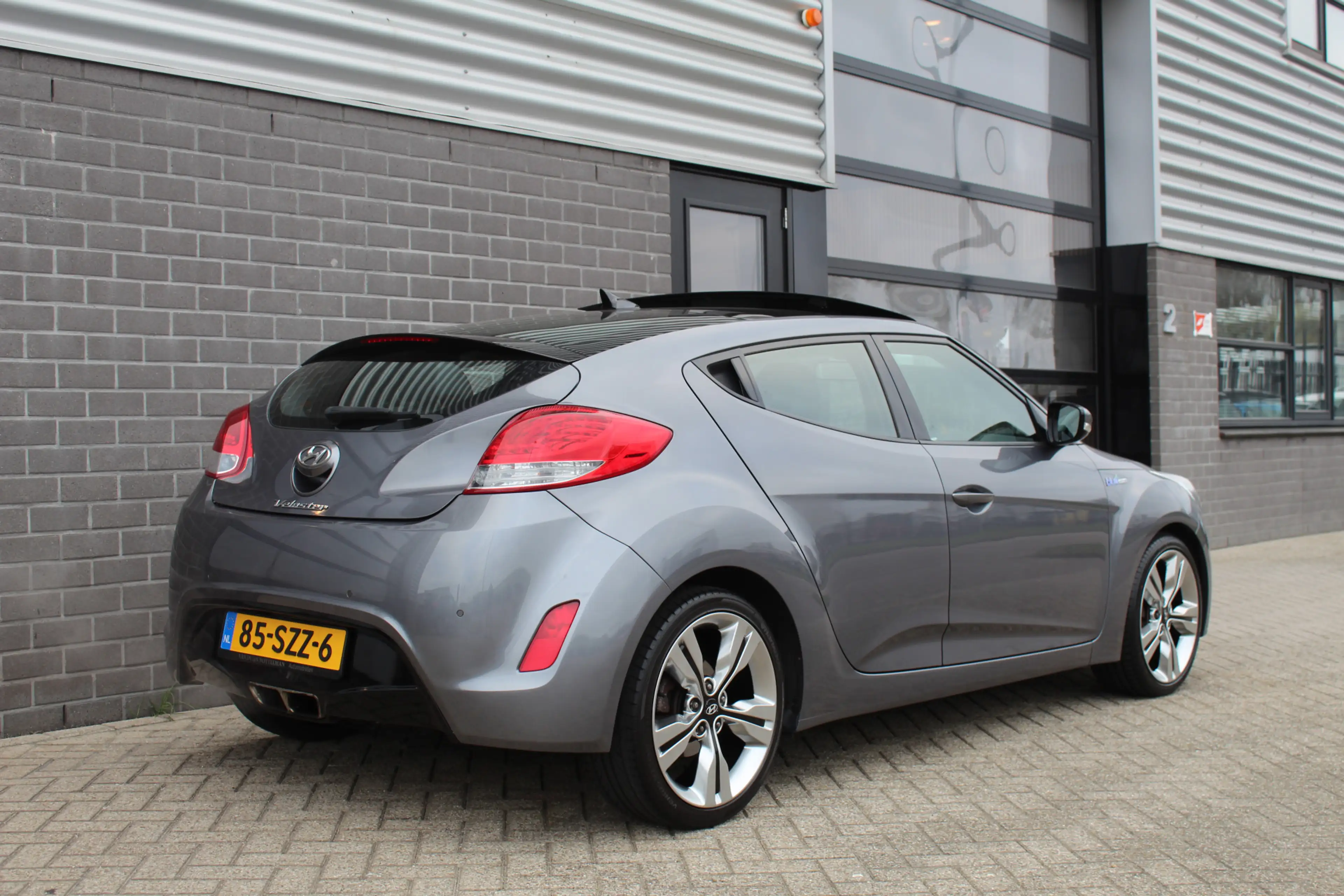 Hyundai VELOSTER 1.6 GDI i-Vision / Panoramadak / Camera / N.A.P. — photo 3