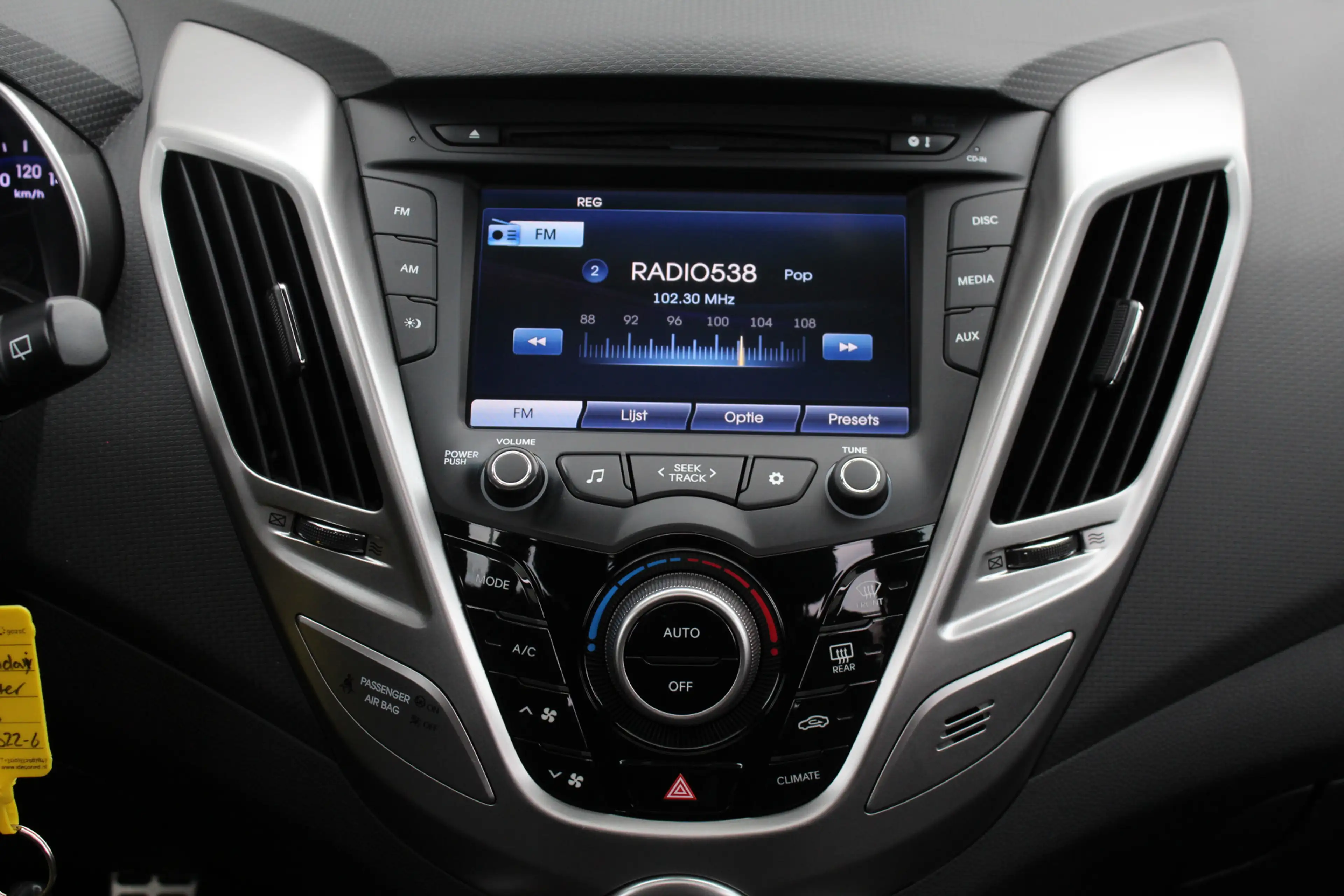 Hyundai VELOSTER 1.6 GDI i-Vision / Panoramadak / Camera / N.A.P. — photo 14
