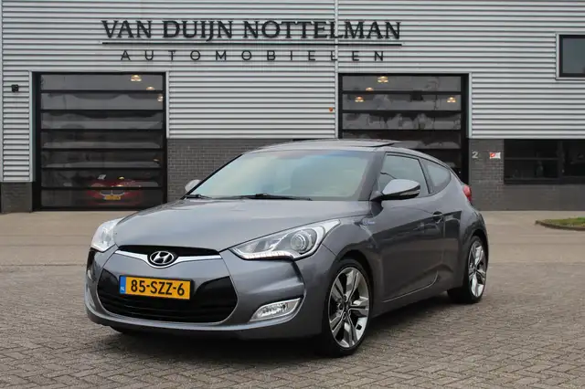 Hyundai VELOSTER 1.6 GDI i-Vision / Panoramadak / Camera / N.A.P.