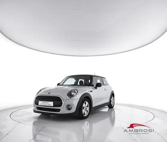 MINI Cooper  1.5 auto