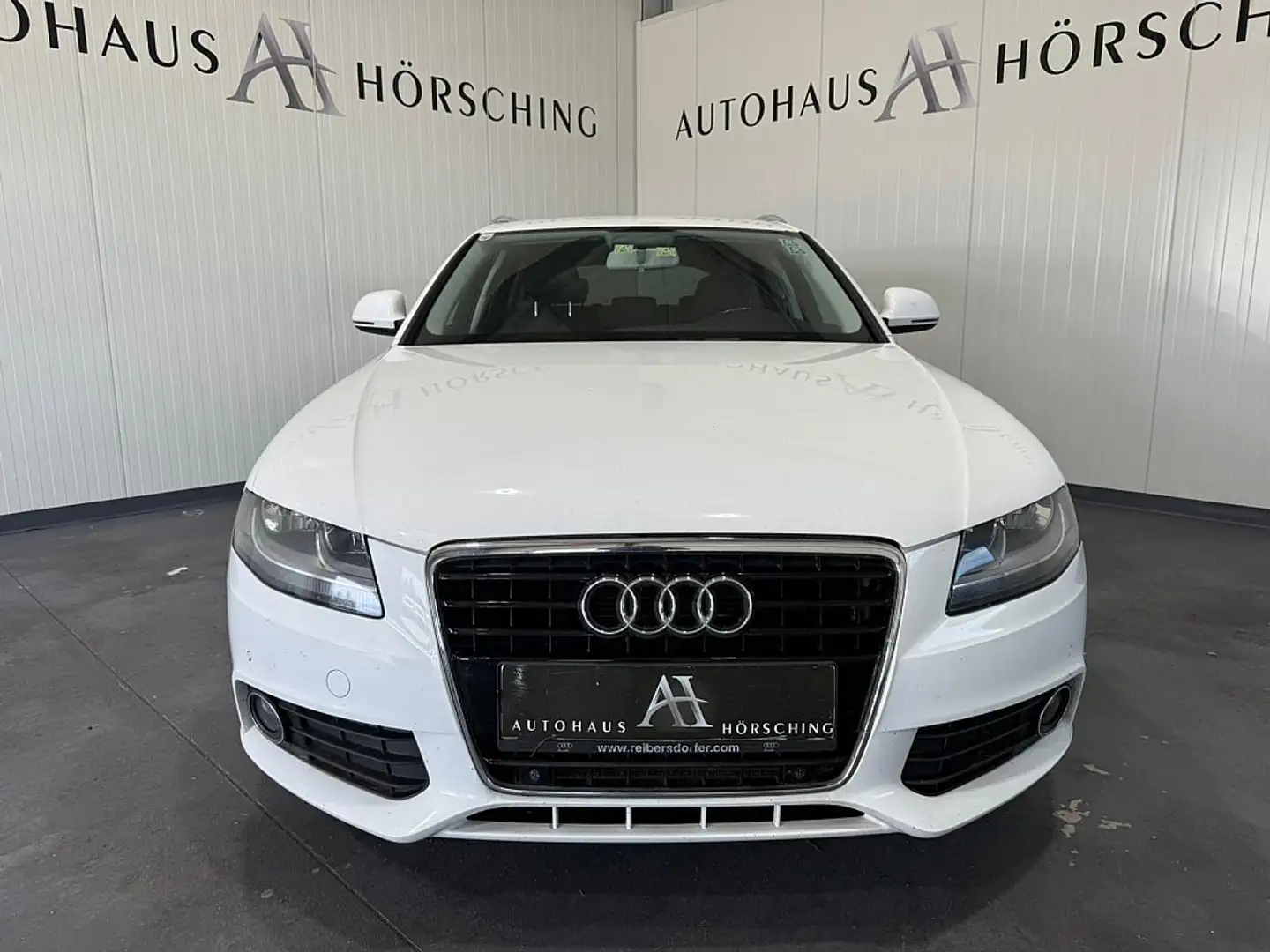 Audi A4 2,0 TDI DPF Alb - 2