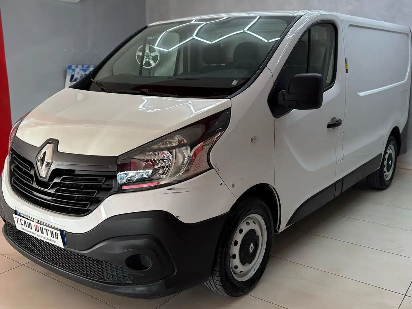 Renault trafic 1.6 DCI L1 H1 PASSO CORTO Blanco - 1
