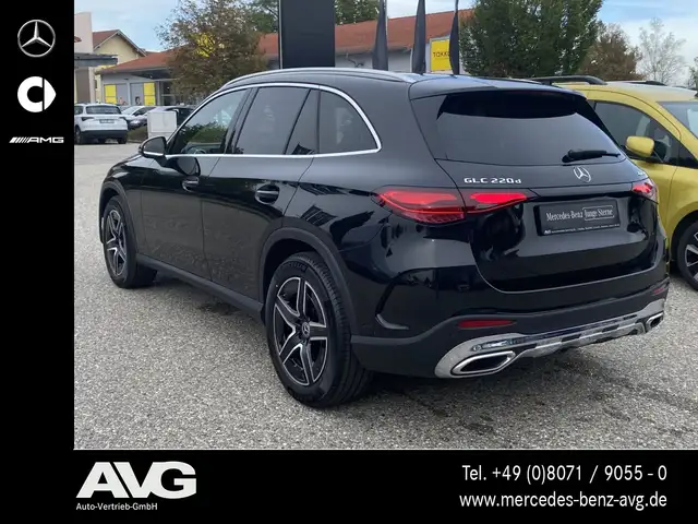 Mercedes-Benz GLC view 6