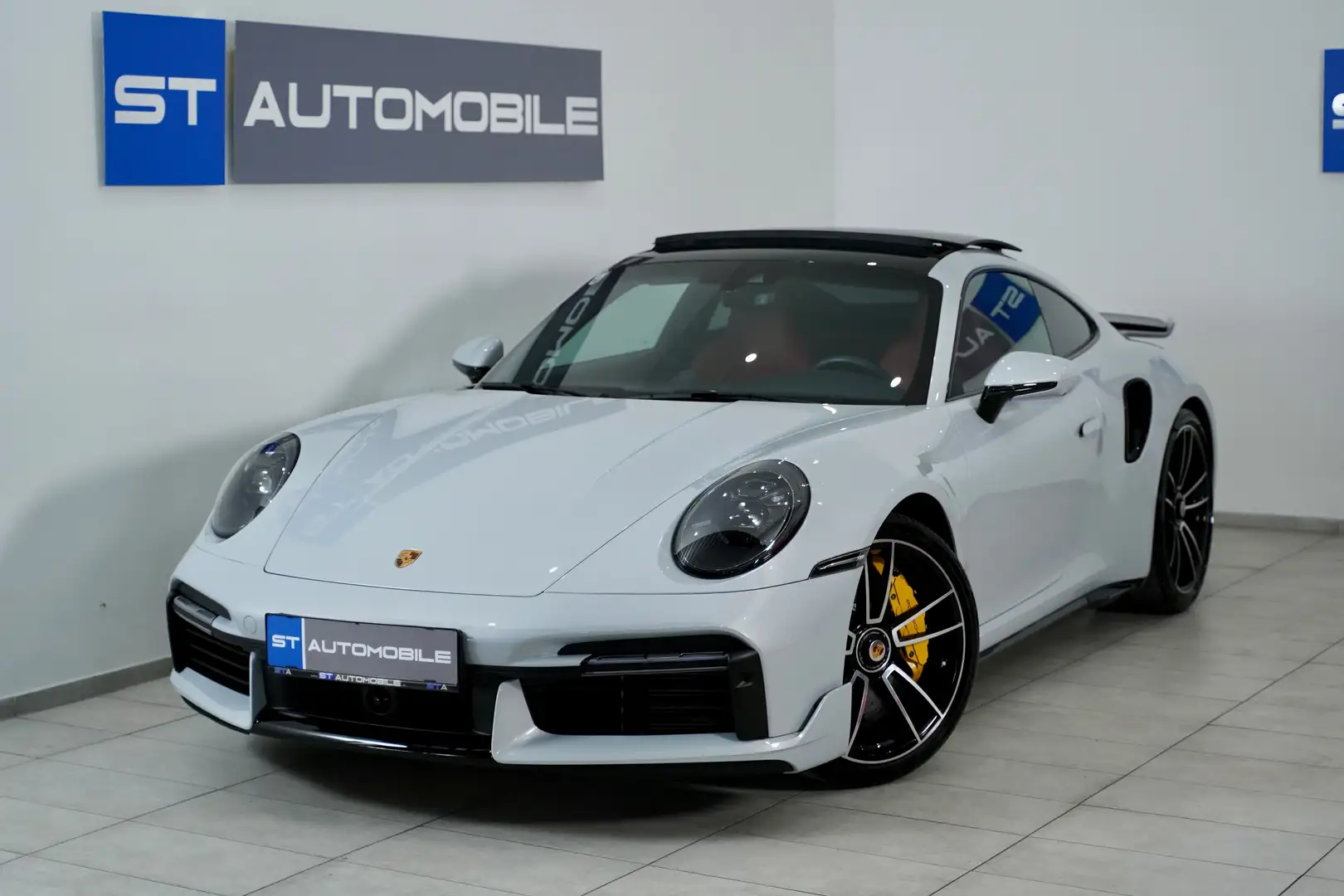 Porsche 992 Turbo S PDK // LEASINGFÄHIG // MEGA- OPTIK! Weiß - 1