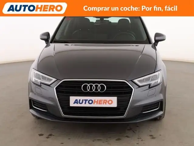 Audi A3 view 9