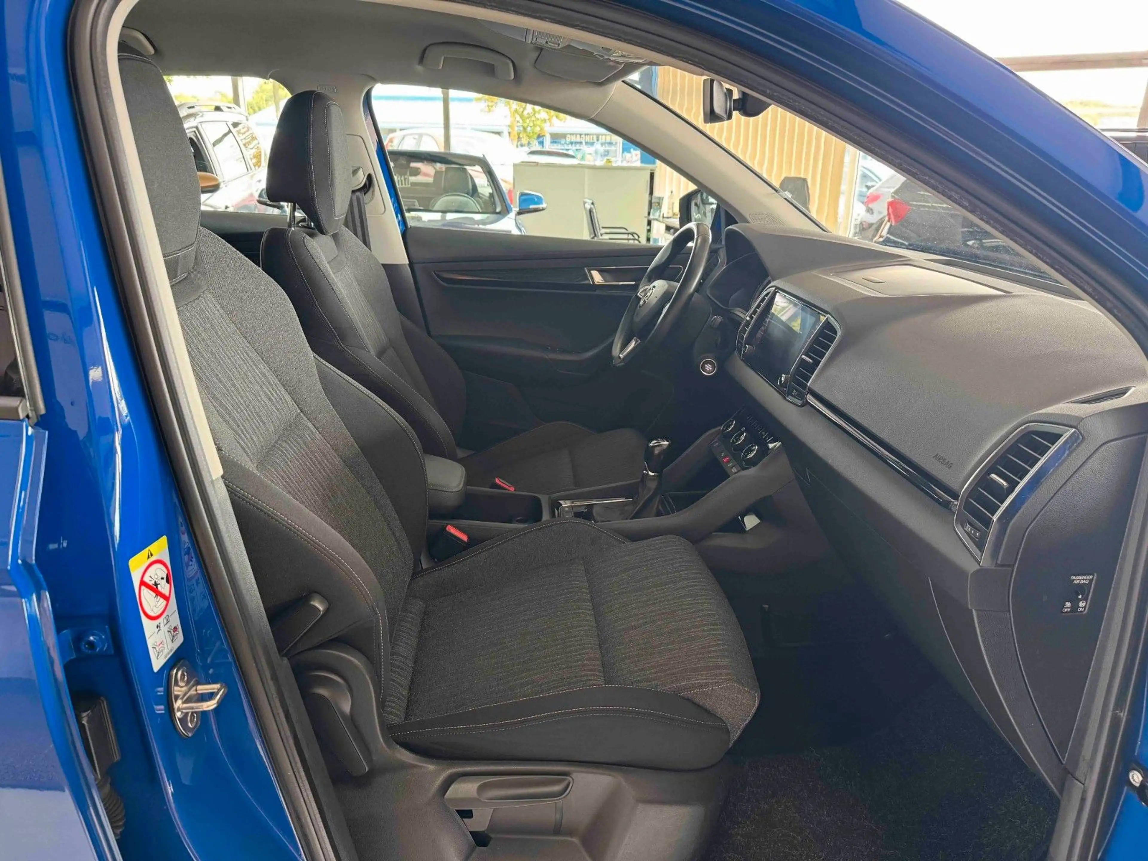 Skoda Karoq Style / TÜV HU NEU — photo 11