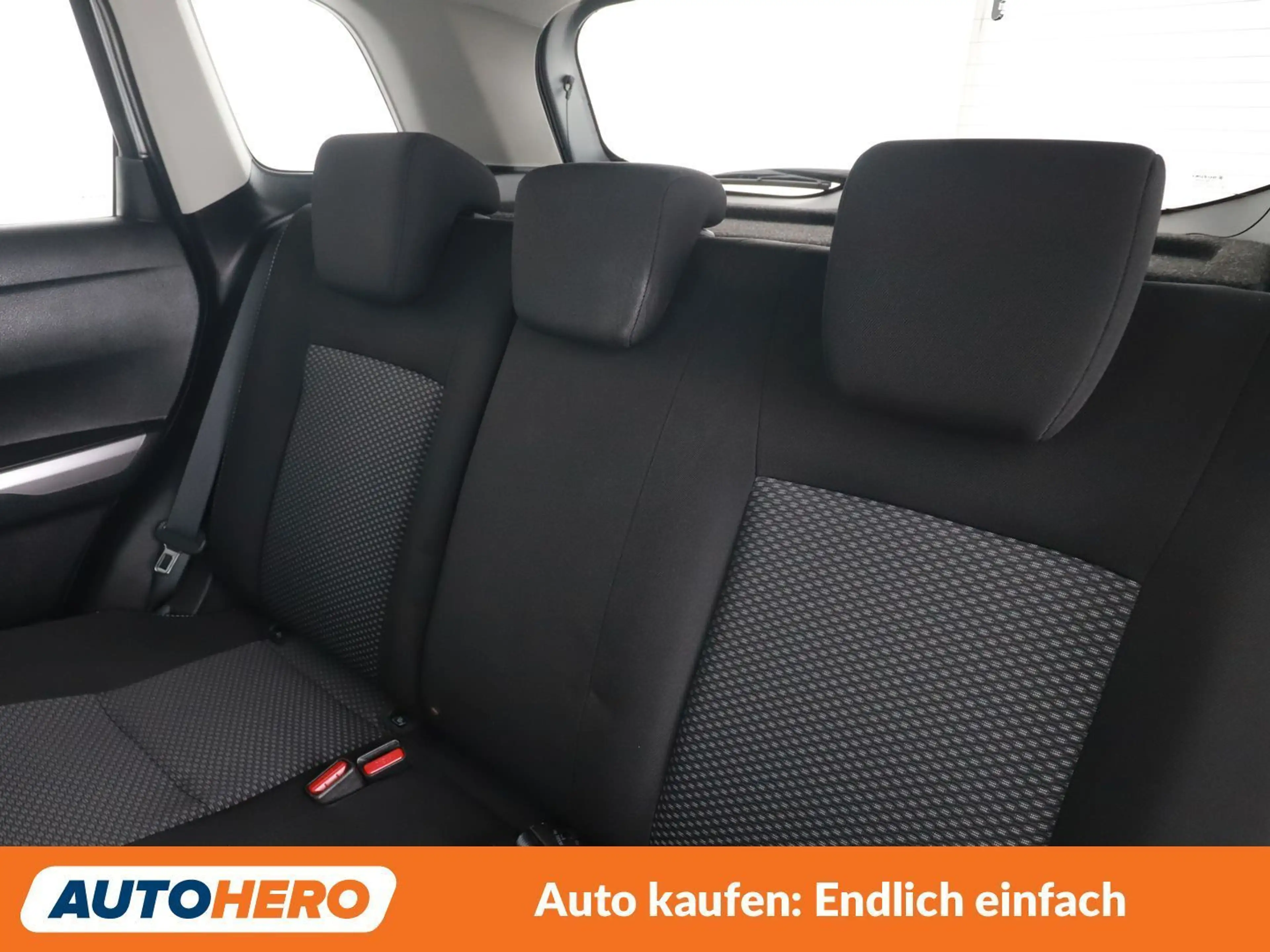 Suzuki Vitara 1.4 BoosterJet Mild-Hybrid Clear — photo 14
