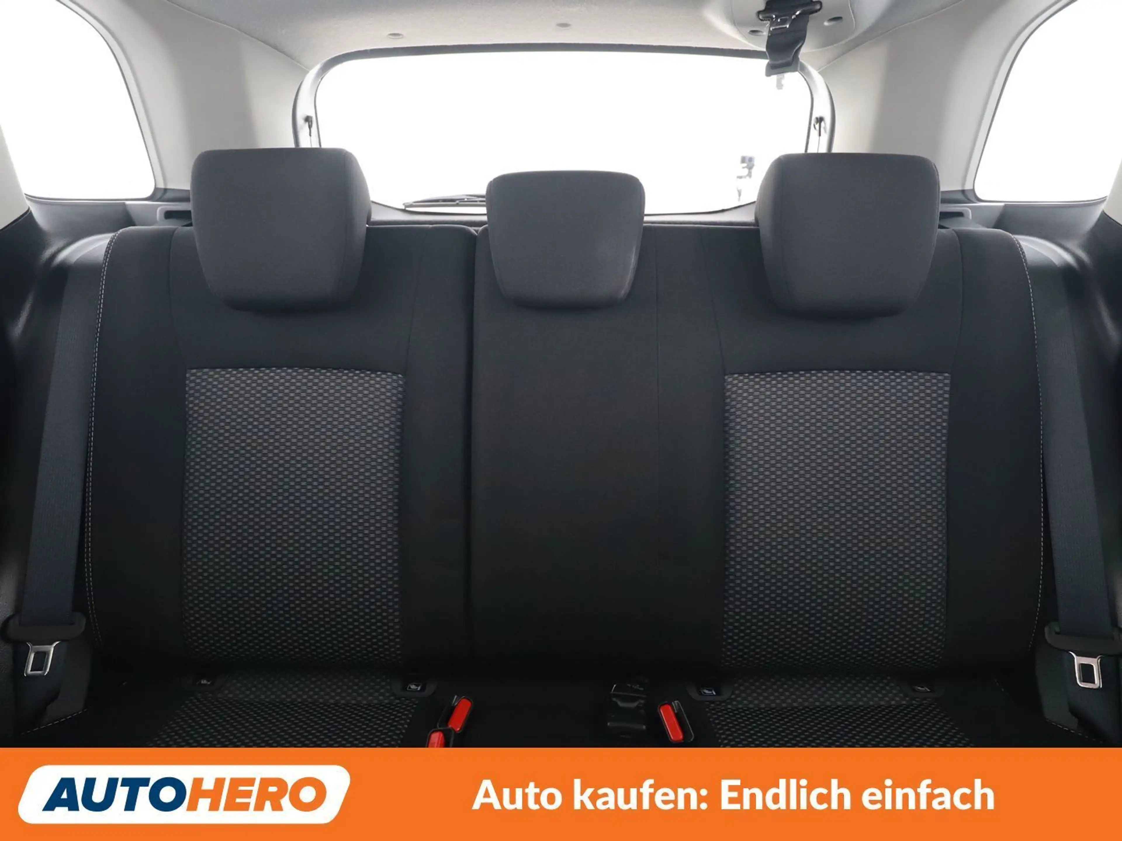 Suzuki Vitara 1.4 BoosterJet Mild-Hybrid Clear — photo 15
