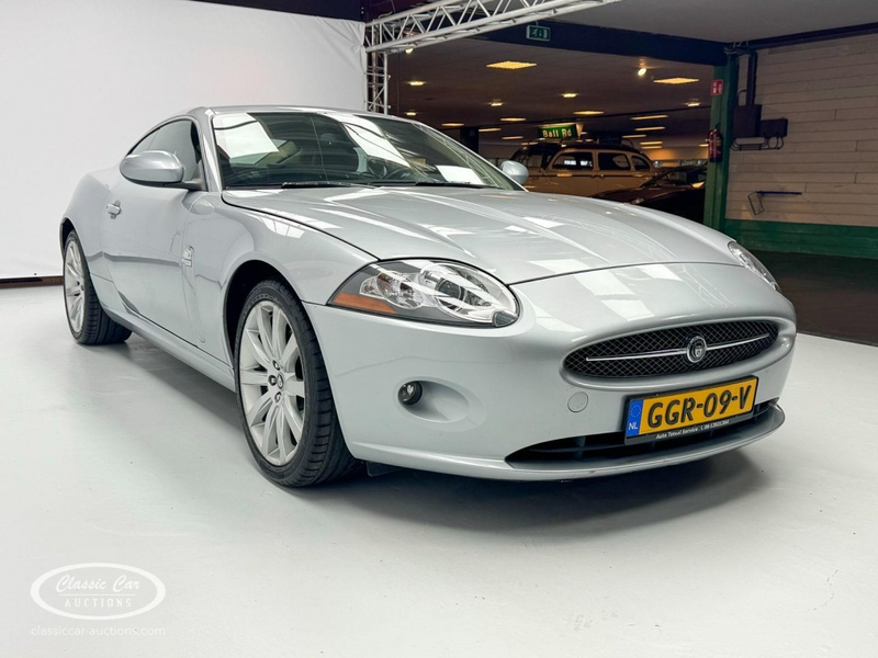 Jaguar XK 4.2 - 80434 Km  - ONLINE AUCTION — photo 3