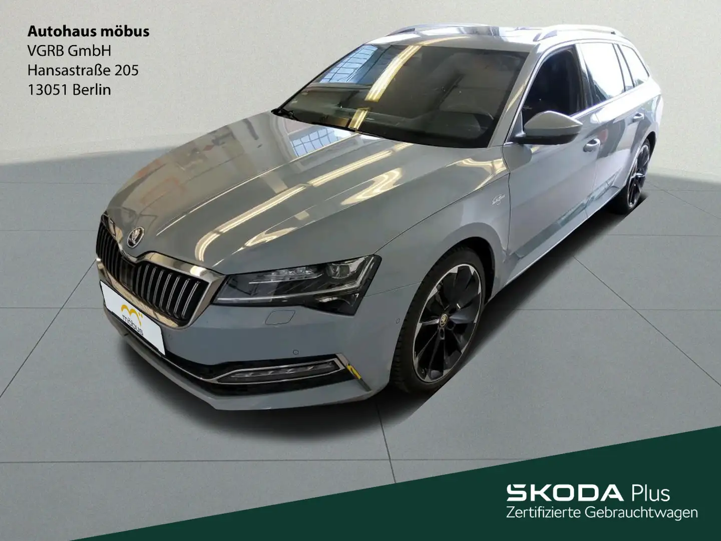 Skoda Superb Combi 2.0 TSI L&K 4x4*360°*AHK*ACC*PANO* Grau - 2