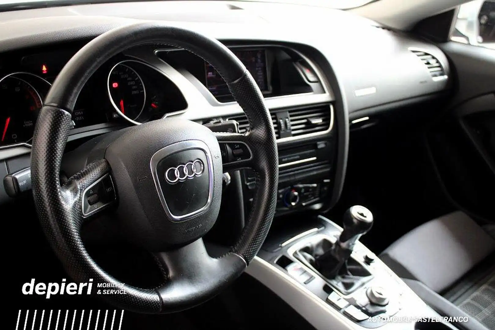Audi A5 Coupè 2.0 TFSI Ambition Argento - 2
