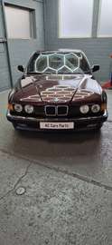 730i