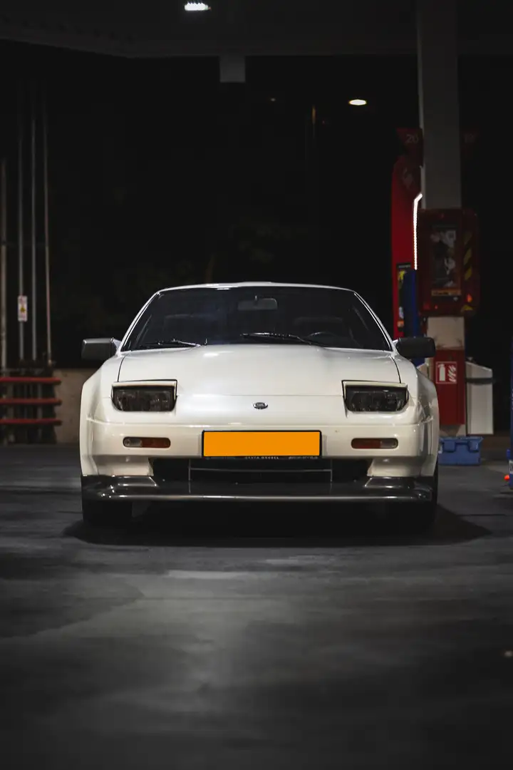 Nissan 300 ZX - 1