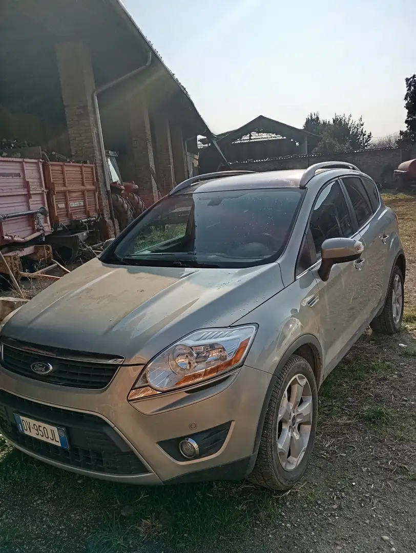 Ford Kuga 2.0 tdci Titanium 2wd 136cv dpf - 1