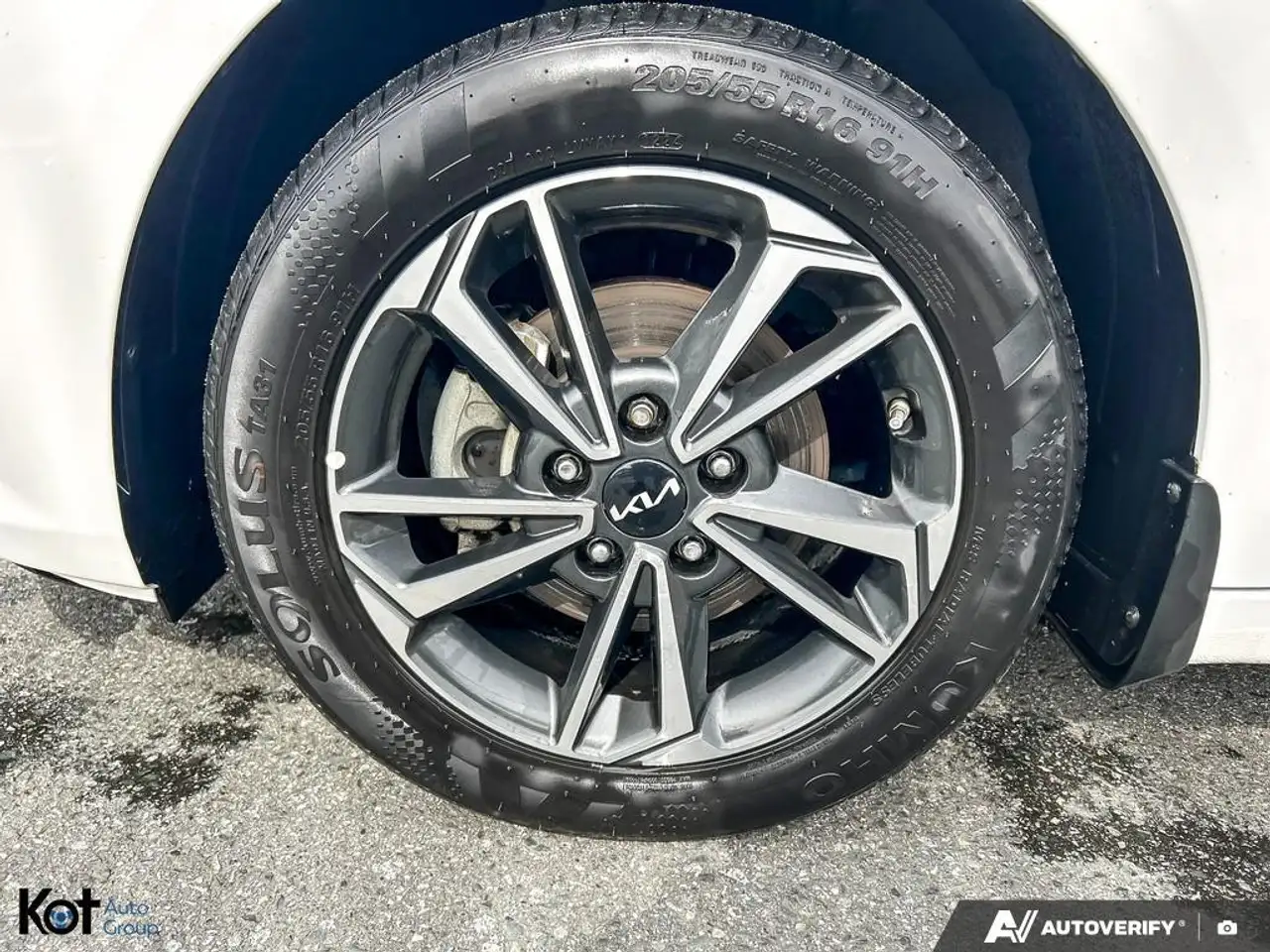 Kia Forte снимка Kia Forte