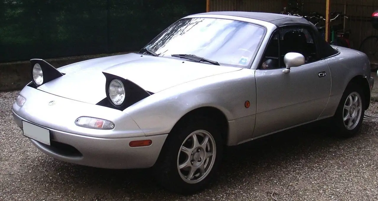 Mazda MX-5 1.6i 16v, foto 1