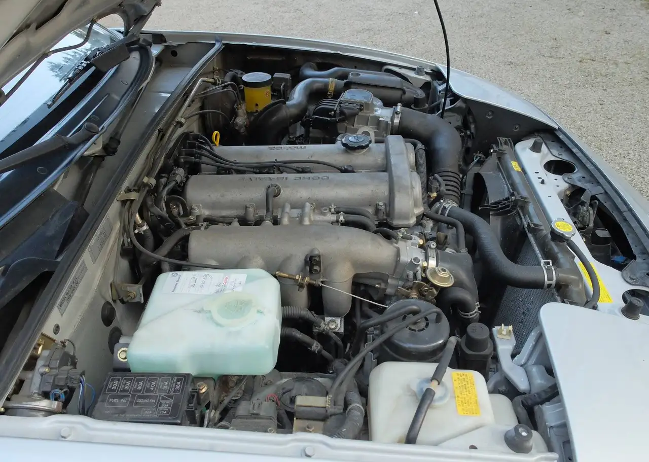 Mazda MX-5 1.6i 16v, foto 4