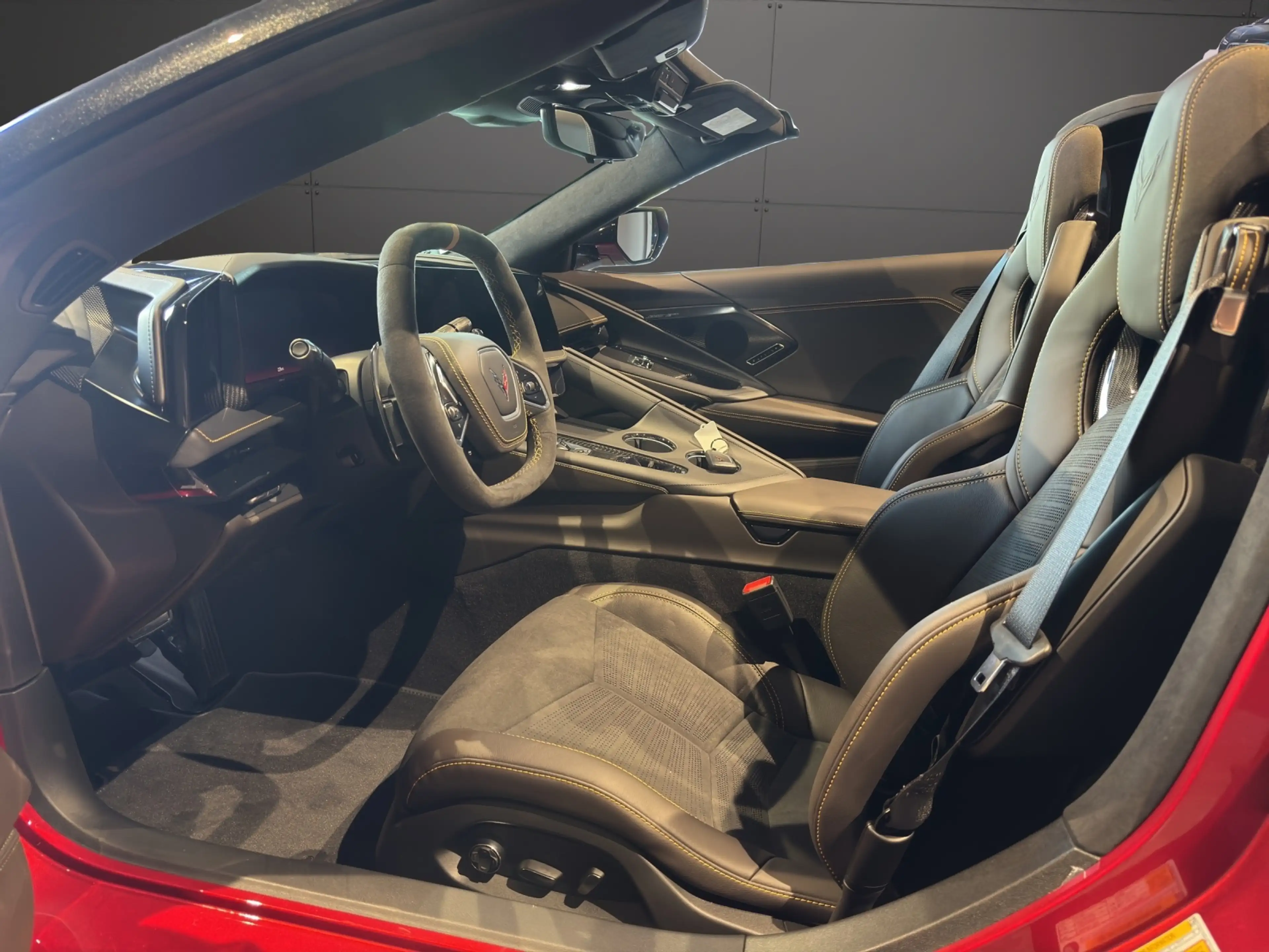 Corvette C8 Stingray 3LT | Convertible | Lift. | GT2 — photo 9