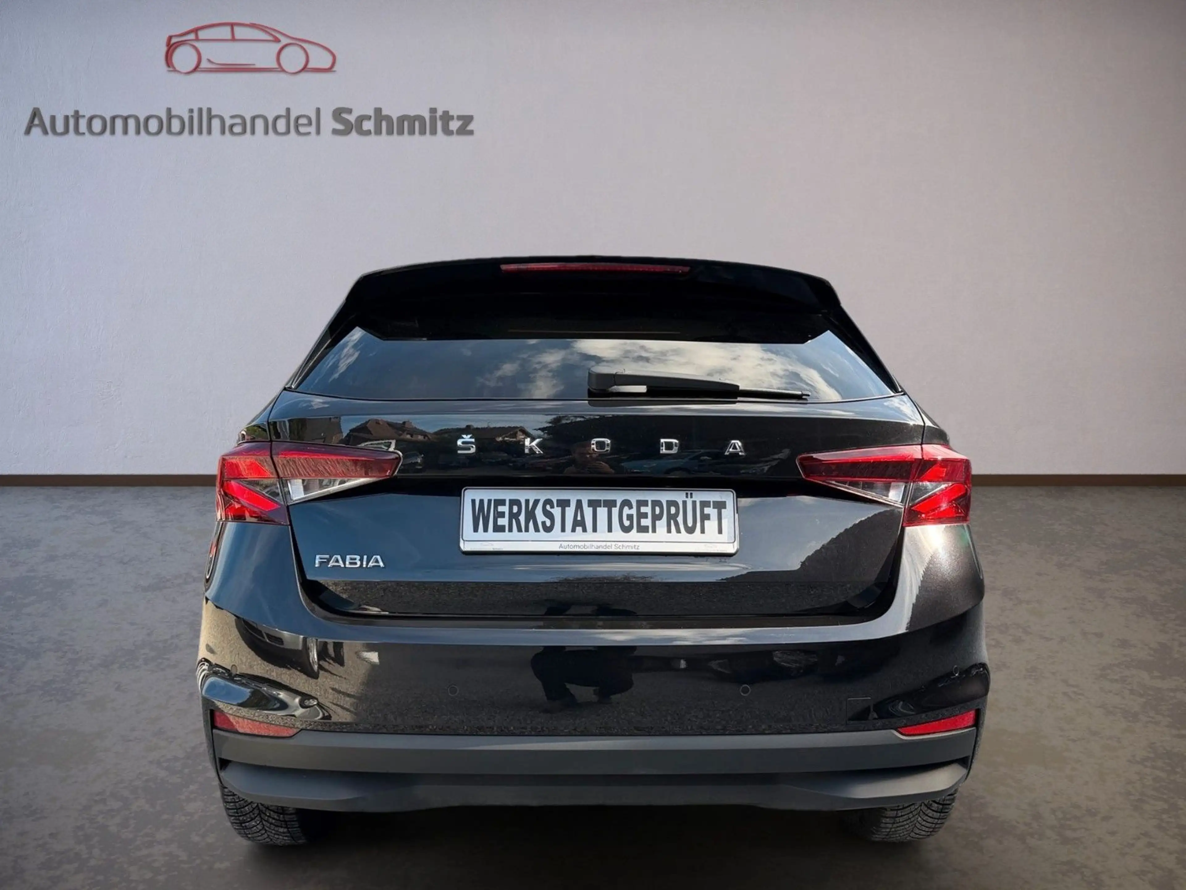 Skoda Fabia 1.0 TSI CarPlay LED-Scheinwerfer PDC — photo 6