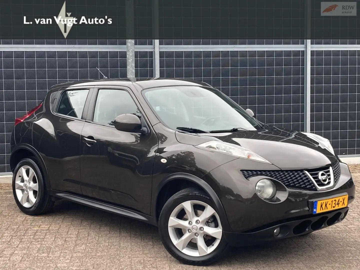 Nissan Juke 1.6 Acenta Eco Bruin - 1