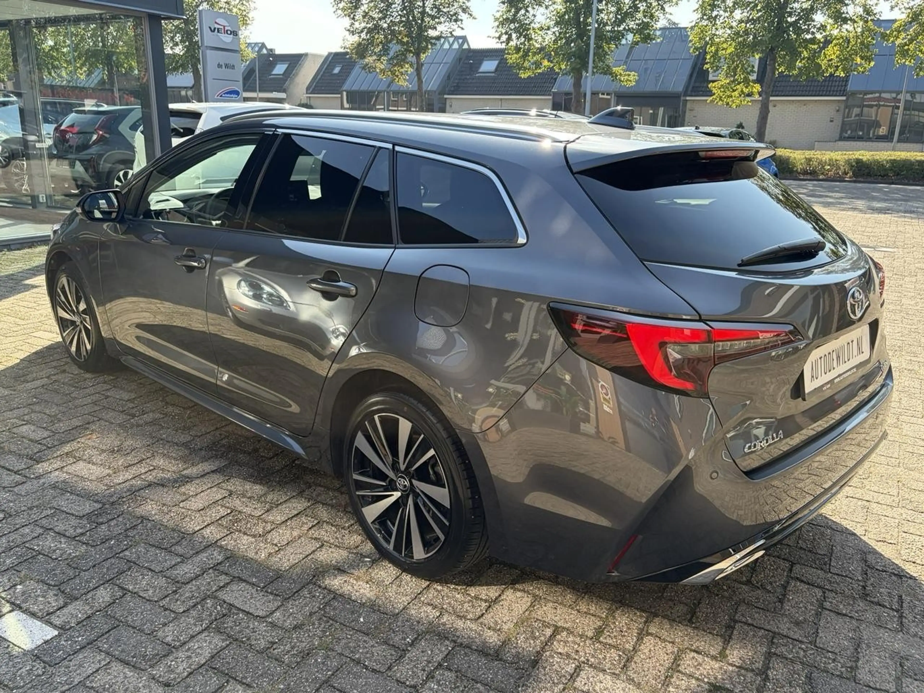 Toyota Corolla TS 1.8 Hybrid 140 Style A/T + FABRIEKSGARANTIE — photo 4