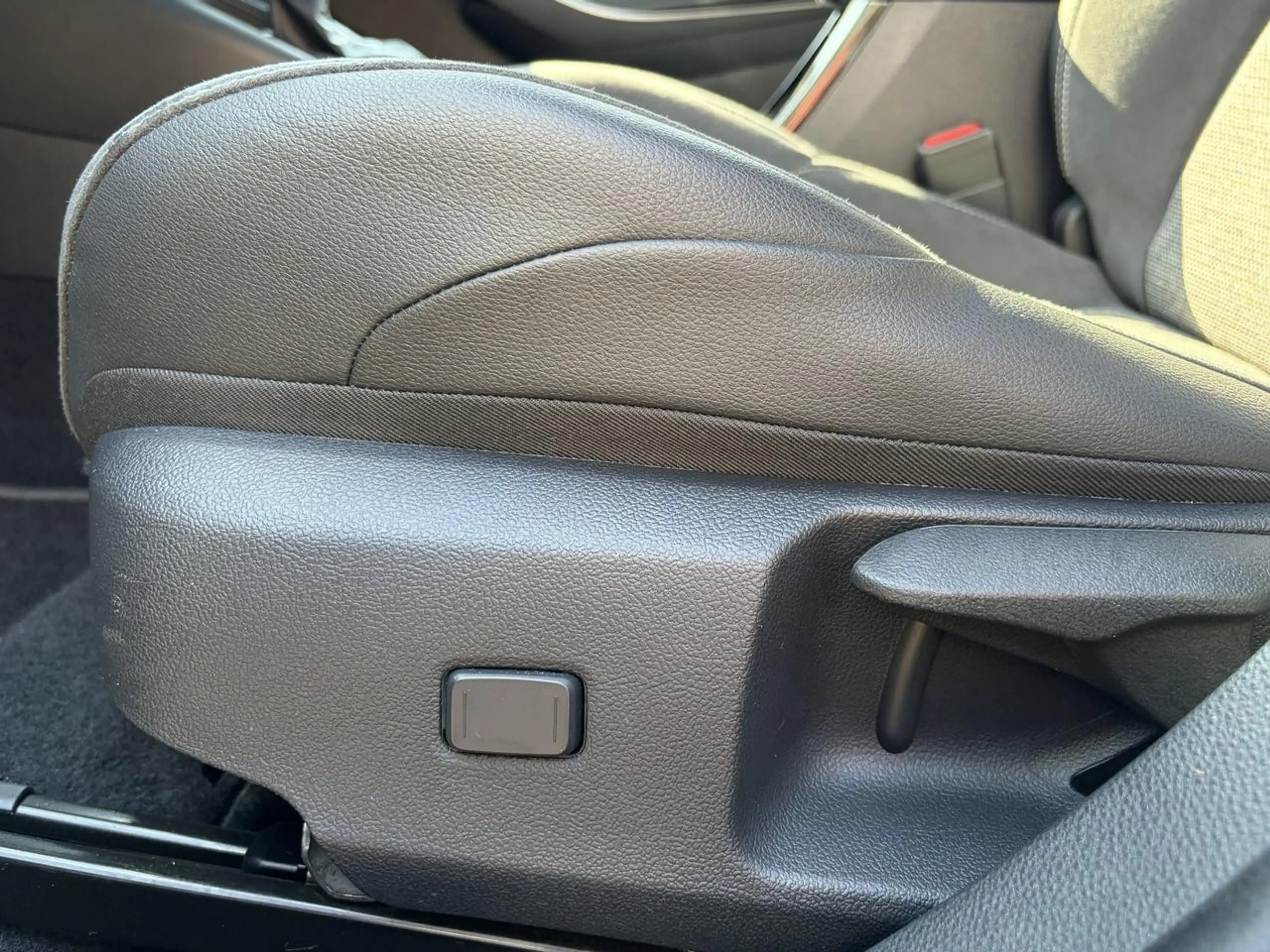 Toyota Corolla TS 1.8 Hybrid 140 Style A/T + FABRIEKSGARANTIE — photo 14