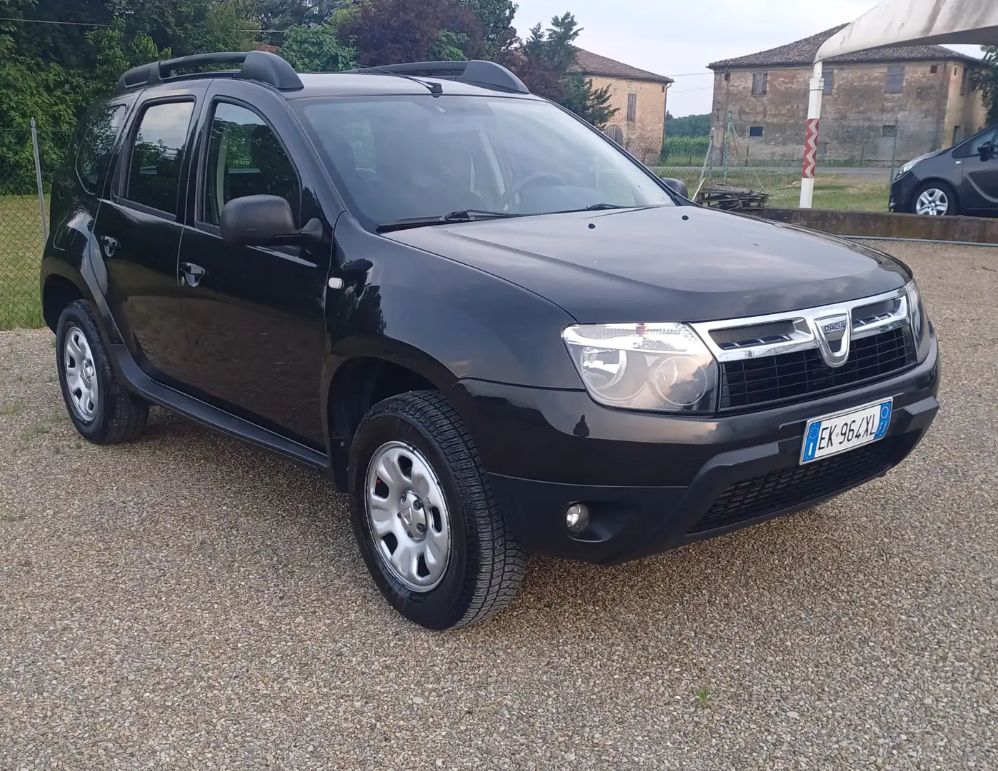 Dacia Duster Duster 1.5 dci Laureate 4x4 110cv Fekete - 1
