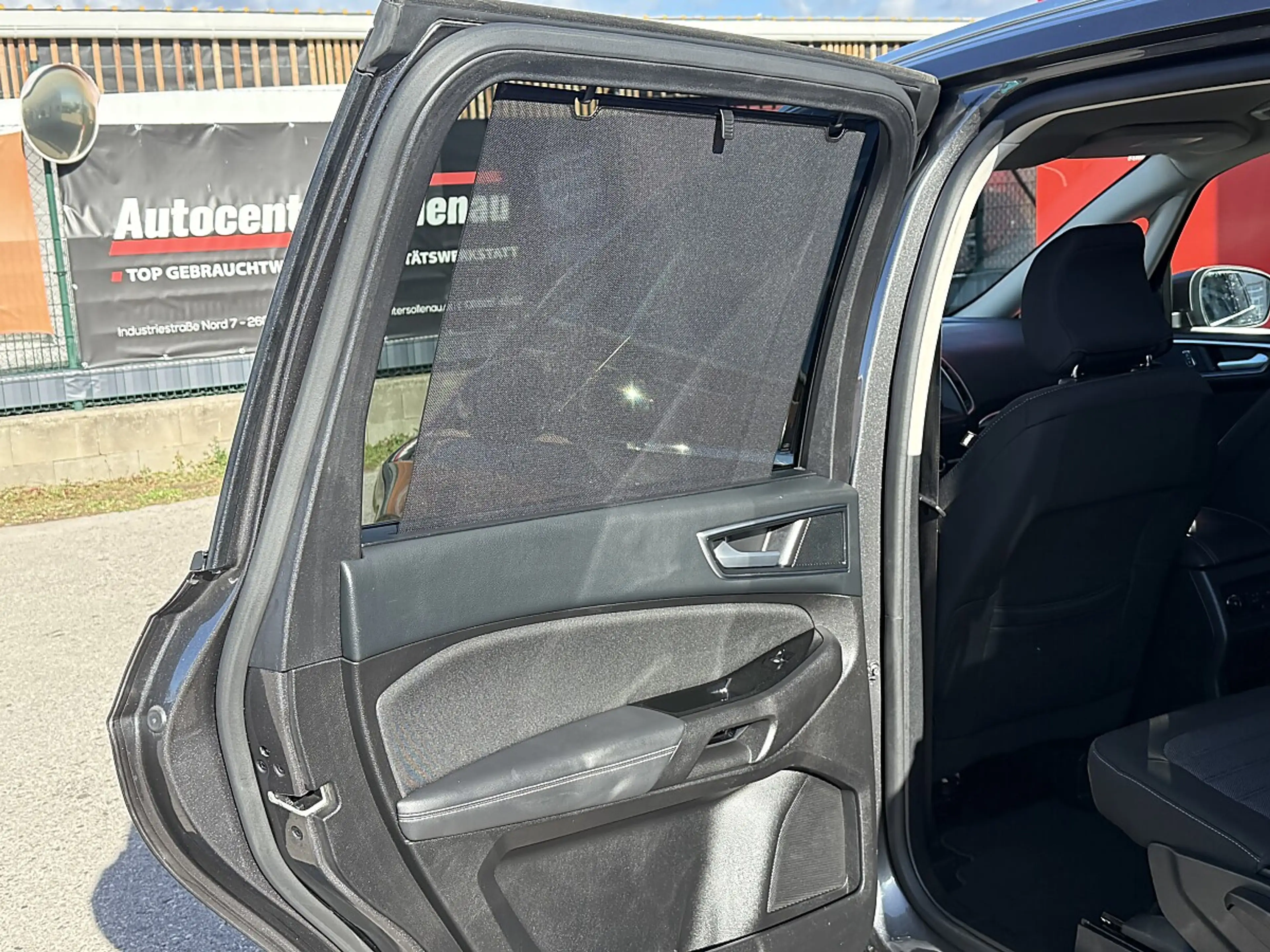 Ford Galaxy 2.0 EcoBlue Titanium Start/Stopp (EURO 6d) — photo 7