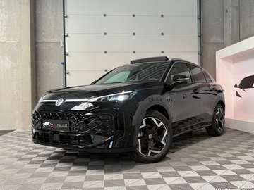 NEUVE/NIEUW !! 1.5 eTSI R-LINE DSG, Toit Ouvrant, Car-Play, Camera de recul
