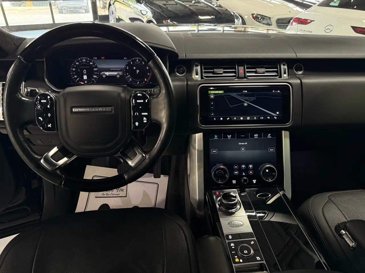 Land Rover Range Rover снимка Land Rover Range Rover
