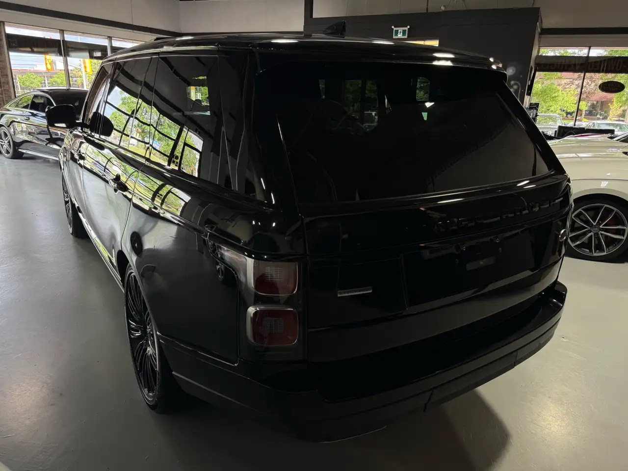 Land Rover Range Rover снимка Land Rover Range Rover